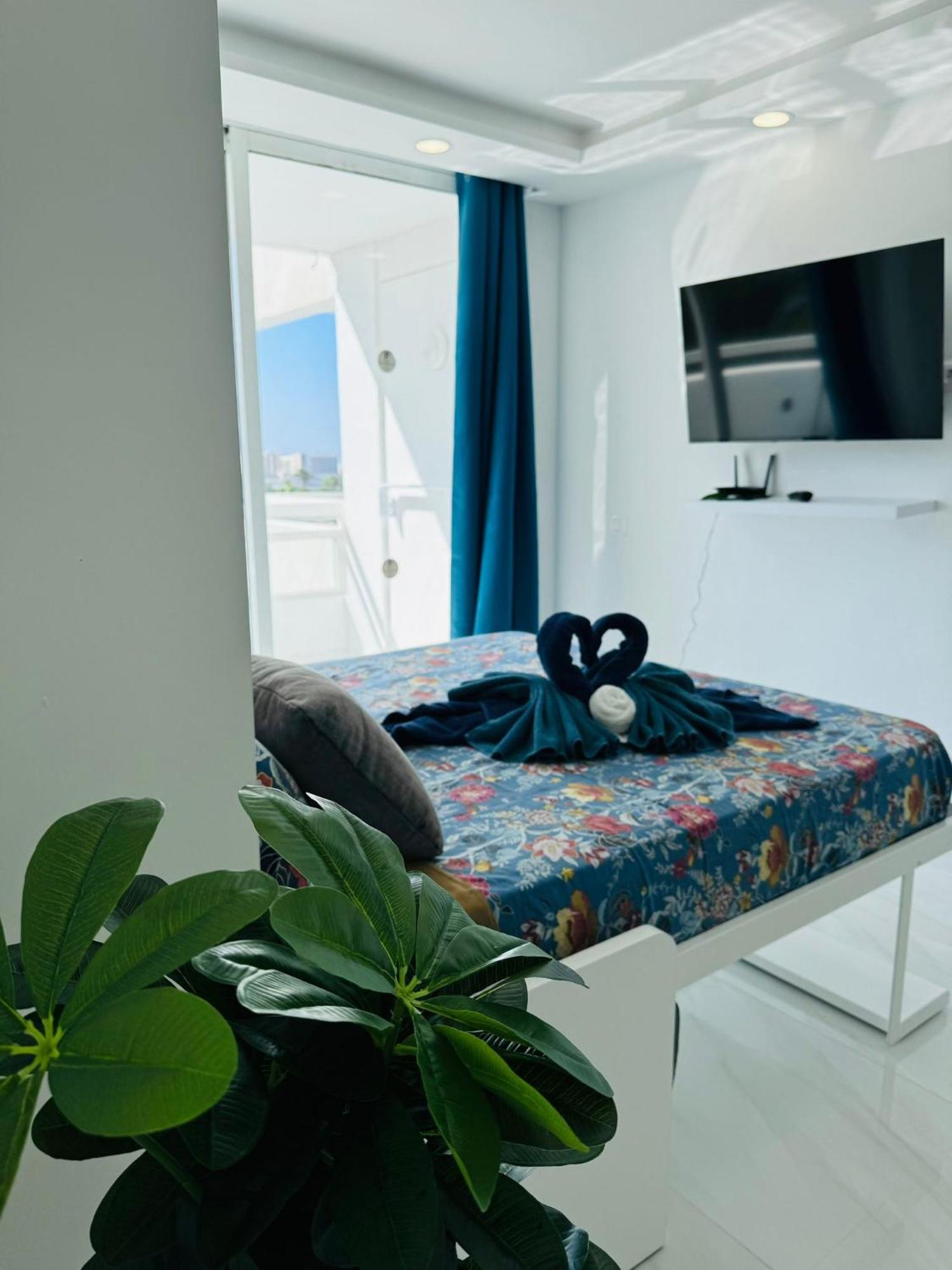 Paraiso Ponderosa, Lovely Estudio Americas Playa Fanabe